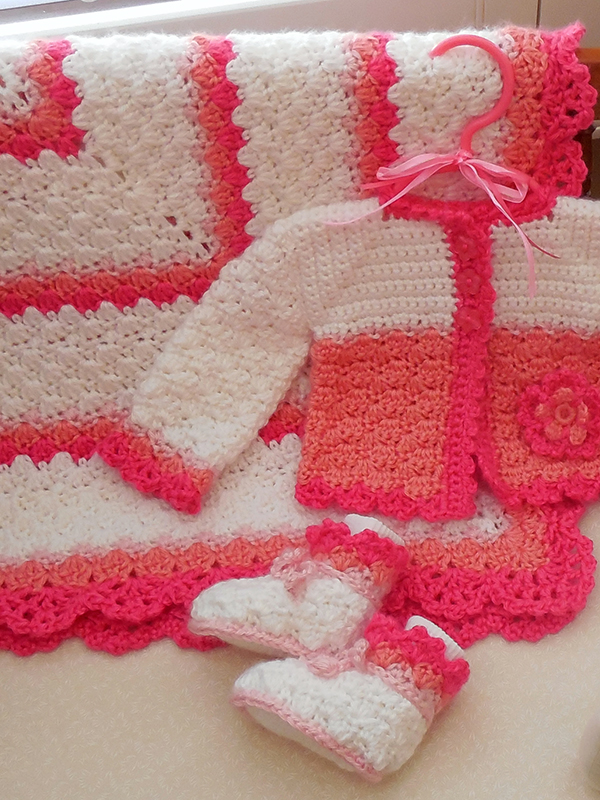 Shell-Stitch Baby Set – Vintage Crochet Pattern, PDF – Red Basket Crafts