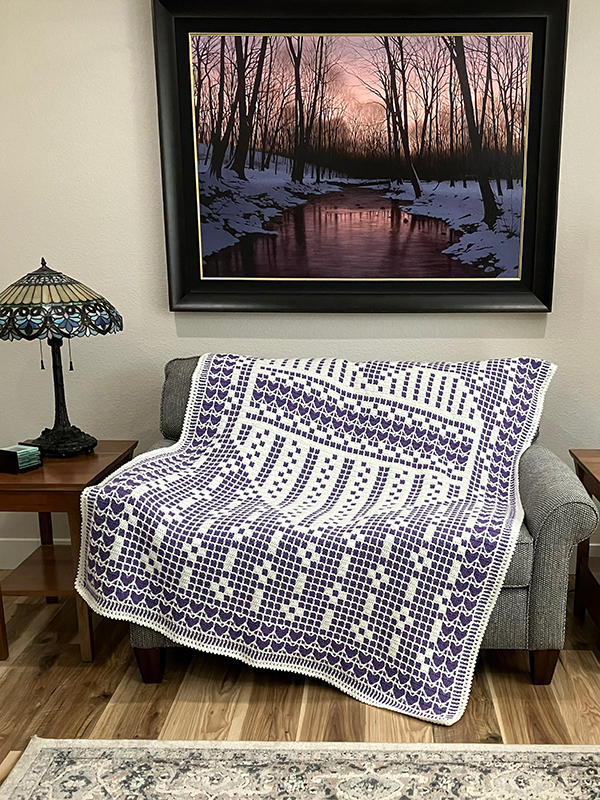 interlocking crochet blanket with filet heart design